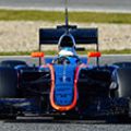 Fernando Alonso crashes McLaren-Honda in F1 pre-season testing image