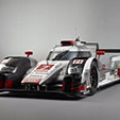 Audi unveils the 2015 R18 e-tron quattro image