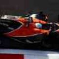 Report: McLaren considering to build its own F1 power unit image