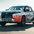 Yes, that's a Mitsubishi Strada race truck image