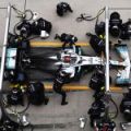Mercedes F1 double stack Chinese GP pitstop is a perfect display of teamwork image