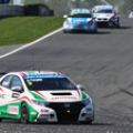FIA WTCC: Honda and BMW enjoys first victory of the season image