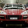 200,000th Cayenne Rolls Off Assembly Line image