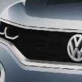 Volkswagen previews 2018 T-Roc ahead of debut image