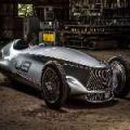 Infiniti unveils retro Prototype 9 concept EV image