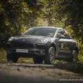 2018 Porsche Macan Sport image