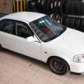 Someone is trying to sell a 2000 Honda Civic SiR for PhP 2.45 million image