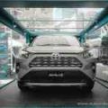 Can 2019 Toyota RAV4 really be 30% more fuel efficient than before? image
