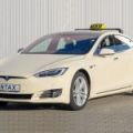 No more &ldquo;kontrata&rdquo;: Thanks to Tesla, your future taxi may be driverless image
