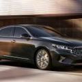 Kia keeps big sedans alive with 2020 Cadenza image