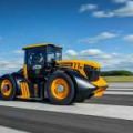 Tractor Pushes 1000PS, set new Tractor World Speed Record image