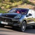 340,000 Porsche Panamera and Cayenne units have a problem image