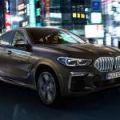 The 2020 BMW X6 and its grill are absolutely lit image