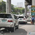 Congressman suggests closing U-turn slots to ease EDSA traffic image