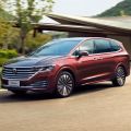 2020 Volkswagen Viloran is a Toyota Alphard fighter image