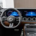 Mercedes-Benz to replace steering wheel buttons with touchpads image