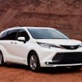 Toyota wants to make minivans cool with 2021 Sienna image