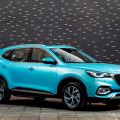 MG now has a 290 HP turbo plug-in hybrid crossover image