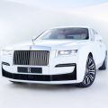 This dapper saloon is the 2021 Rolls-Royce Ghost image