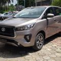 Did this Toyota dealer accidentally leave a 2021 Innova outside? image