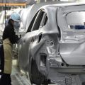 Japan's big automakers and parts makers are teaming up image
