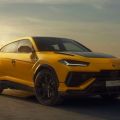 Less weight, more HP: Lamborghini debuts 2023 Urus Performante image