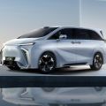 2024 GAC Hycan V09 is an all-electric Alphard fighter image