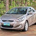 2012 Hyundai Accent GLS Blue image