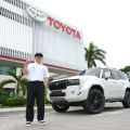 Carlos Yulo has received his 2025 Toyota Land Cruiser Prado image