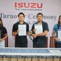 Isuzu PH donates PHP 300K to Alaminos mangrove rehab project image