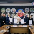 LTO, MMDA sign MOA to link systems for traffic enforcement image