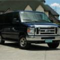 2010 Ford E-150 XLT Premium image