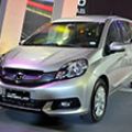Sizing up the 2015 Honda Mobilio against the competition image