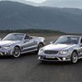 Mercedes-Benz launches new SL Class roadster image