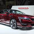 Tokyo 2015: Honda debuts the Clarity Fuel Cell image