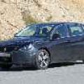 Spied: Peugeot 308 facelift caught testing image