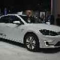 LA 2016: Refreshed Volkswagen e-Golf gets more power, better range image