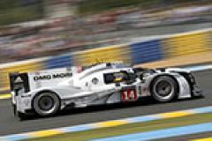 Porsche to enter a third 919 Hybrid LMP1 race car for 2015 Le Mans image