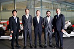 McLaren-Honda F1 team announces 2015 driver line-up image