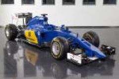 Sauber takes the wraps off of the 2015 C34 image