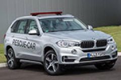 BMW introduces the X5 Formula E Rescue Vehicle image