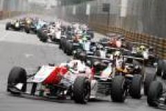 Huff, Comini, Engle and Rosenqvist victorious in 2015 Macau Grand Prix image