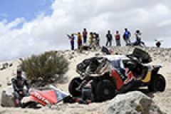 Top Dakar 2016 contenders struggle in closing stages image