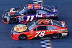 Denny Hamlin makes photo finish win in 2016 Daytona 500 image