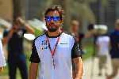 Injured Fernando Alonso unable to race at 2016 Bahrain GP image