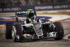 Rosberg continues winning streak in 2016 Singapore GP image