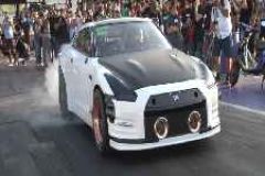 AMS Alpha G Nissan GTR sets six-second 1/4-mile world record  image