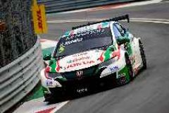 WTCC 2017: Honda, Citroen claim wins in Race of Portugal image