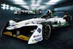 Audi introduces e-tron FE04 as official Formula E challenger image