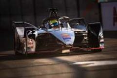 Nissan wins their first race in Formula E image